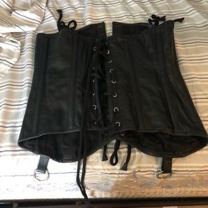 100%Leather Corset